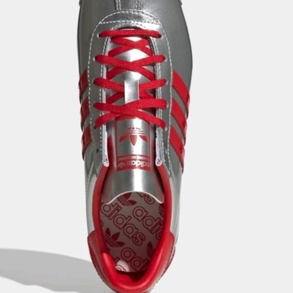 NWT- Adidas Women's Og Country Metallic Silver and Bold Red Sneakers - Picture 2 of 5